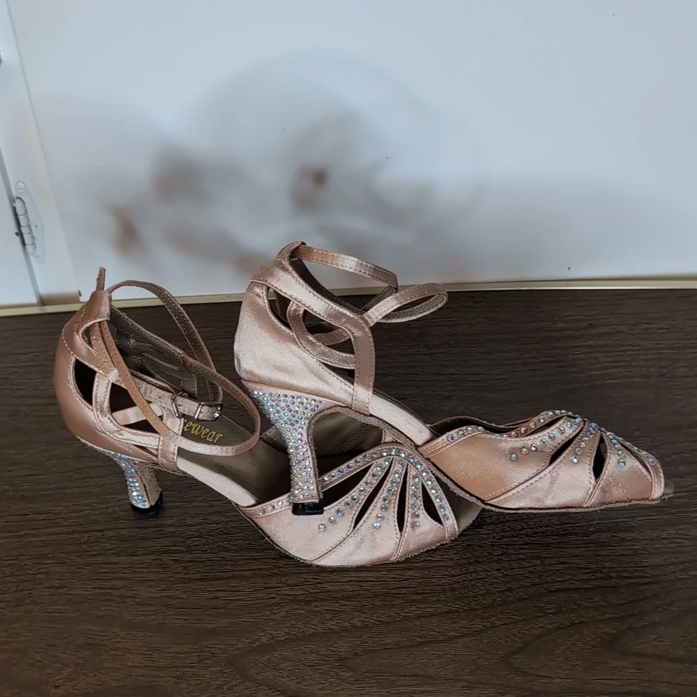 Nude Heels with Ankle Strap - Picture 9 of 9